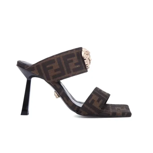 Replica Versace Sandal For Women #1482720 $82.00 USD for Wholesale