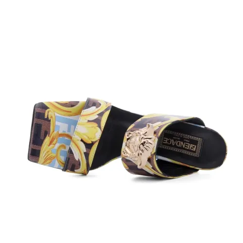 Replica Versace Sandal For Women #1482722 $82.00 USD for Wholesale