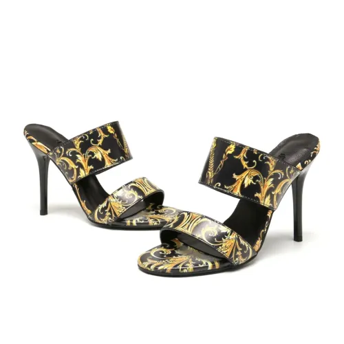 Replica Versace Sandal For Women #1482727 $80.00 USD for Wholesale