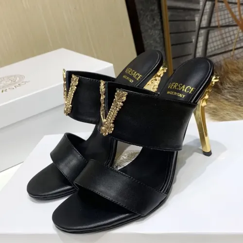 Versace Sandal For Women #1482769