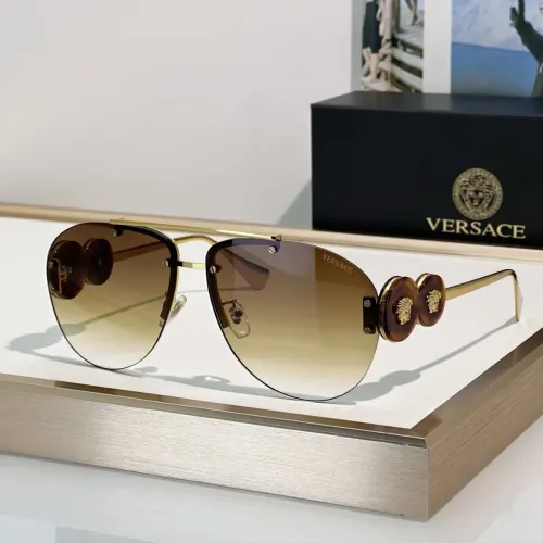 Versace AAA Quality Sunglasses #1482799