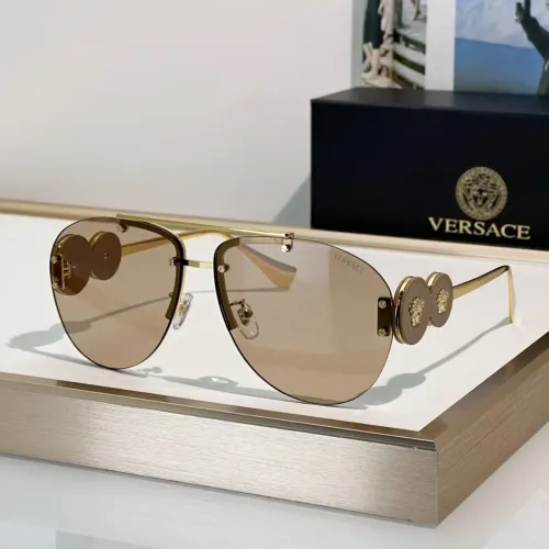 Versace AAA Quality Sunglasses #1482800