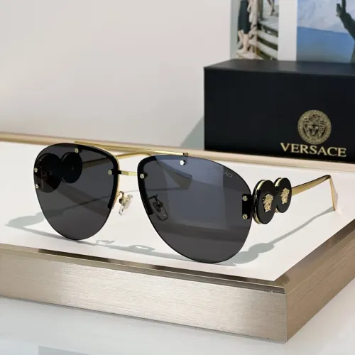 Versace AAA Quality Sunglasses #1482809