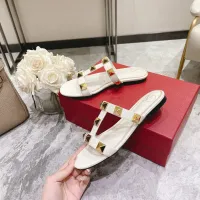 $88.00 USD Valentino Slippers For Women #1472518
