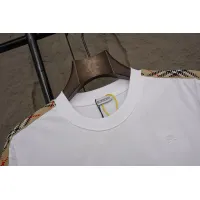 $40.00 USD Burberry T-Shirts Short Sleeved For Unisex #1475457