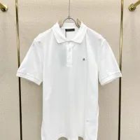 $85.00 USD Versace T-Shirts Short Sleeved For Men #1477396