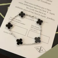 $68.00 USD Van Cleef & Arpels Jewelry Set For Women #1478244