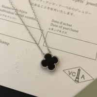 $68.00 USD Van Cleef & Arpels Jewelry Set For Women #1478244