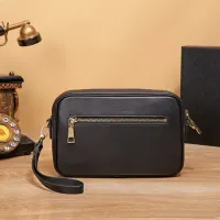 $92.00 USD Versace AAA Man Messenger Bags #1478259