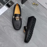 $72.00 USD Versace Leather Shoes For Men #1480946