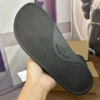 $45.00 USD Burberry Slippers For Women #1481508