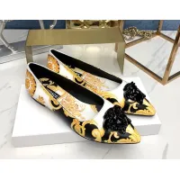 $80.00 USD Versace Flat Shoes For Women #1482850