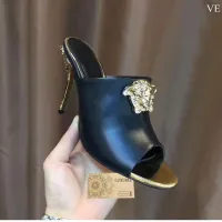 $80.00 USD Versace Slippers For Women #1482857