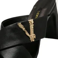 $80.00 USD Versace Slippers For Women #1482861